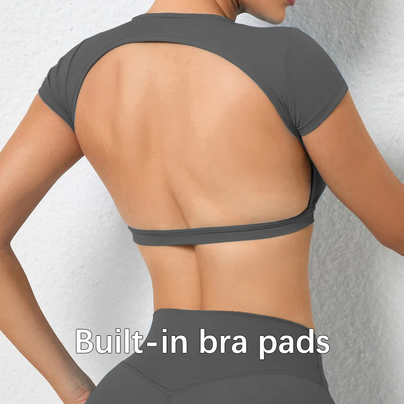 Přizpůsobitelný sportovní top