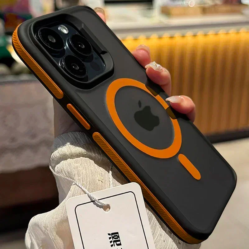 Dvoubarevný matný magnetický kryt pro iPhone