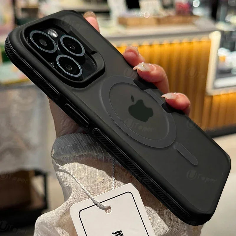 Dvoubarevný matný magnetický kryt pro iPhone