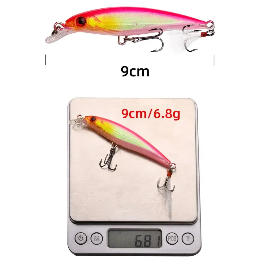 Sada bionických woblerů Minnow s 3D očima a peřím (5 ks v boxu)
