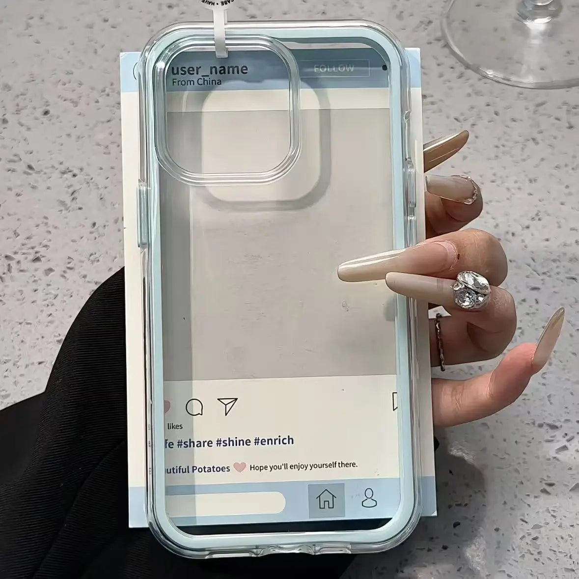 Luxusní akrylový kryt s barevným rámem pro iPhone
