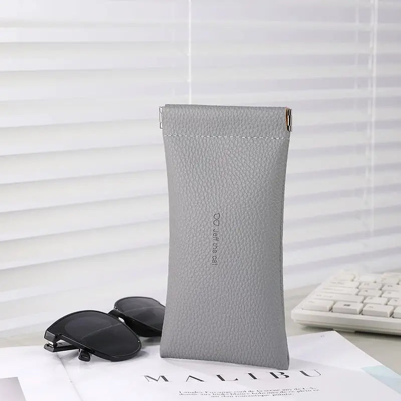 Elegantní pouzdro na brýle s automatickým zavíráním